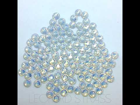 Opal White : Classico